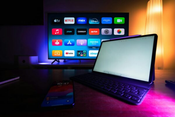 How to get Element Tv to Work as Monitor Properly – Pro Guide